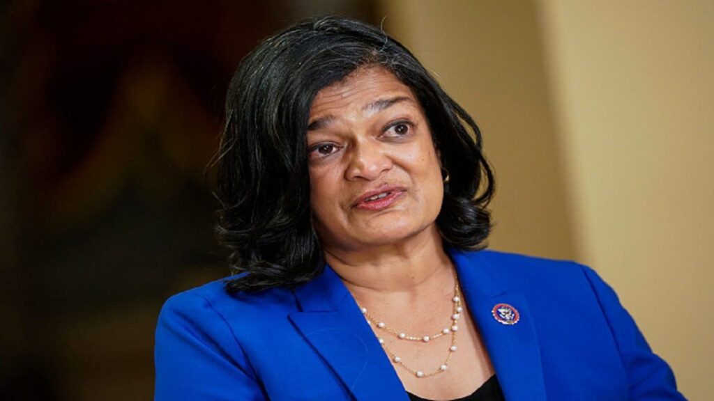 Zoho का 15,000 करोड़ का बॉन्ड, एक टूटता रिश्ता… क्या ये भारत का सबसे महंगा तलाक बनने जा रहा है? 5 Zoho