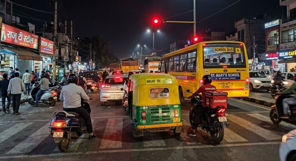 दिल्ली EV Policy 2026: Auto Sector के लिए खतरे की घंटी? 2026 5 EV Policy