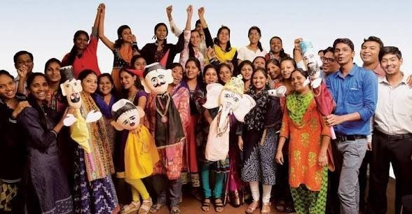 NGO की असली कहानी: सेवा, पैसा और भरोसे का खेल। 2026 7 NGO